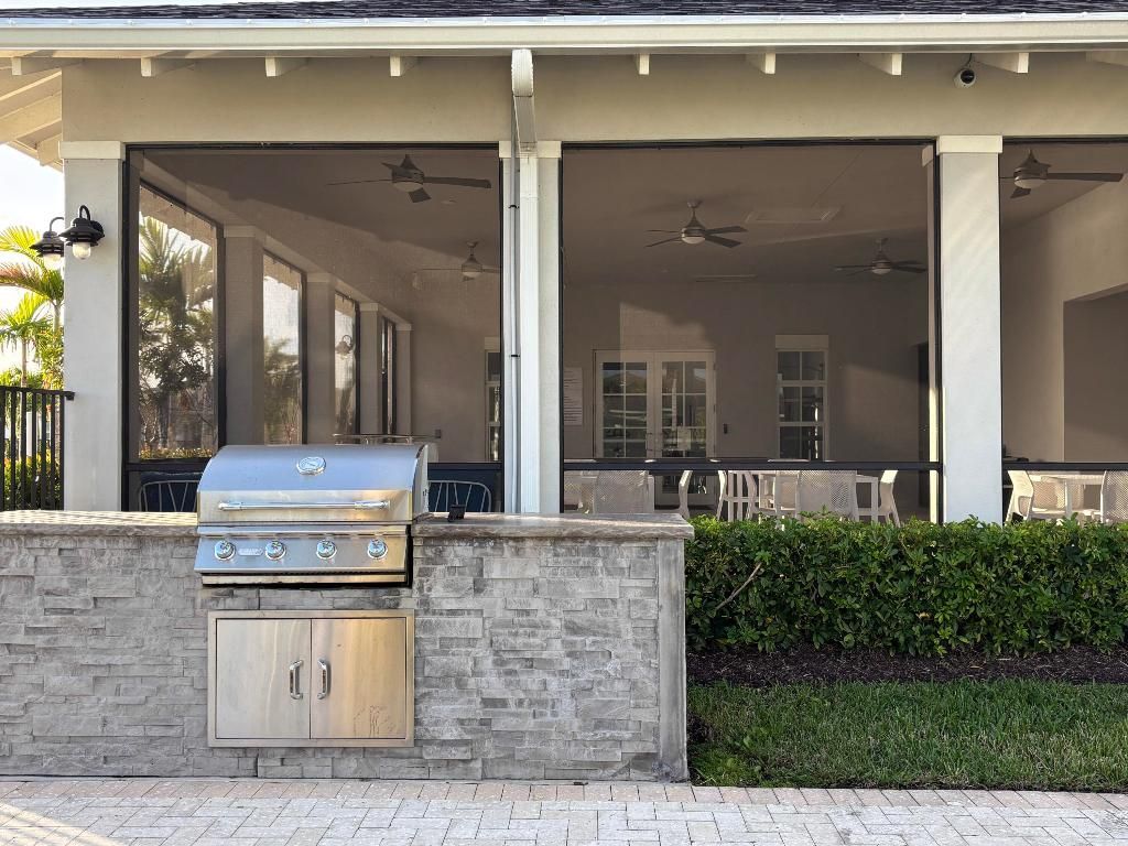 11381 SW Lyra Drive, Port Saint Lucie, FL 34987 Photo