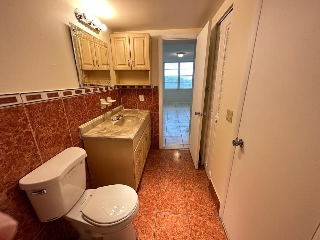 15600 NW 7th Avenue, Unit 512, Miami, FL 33169 Photo