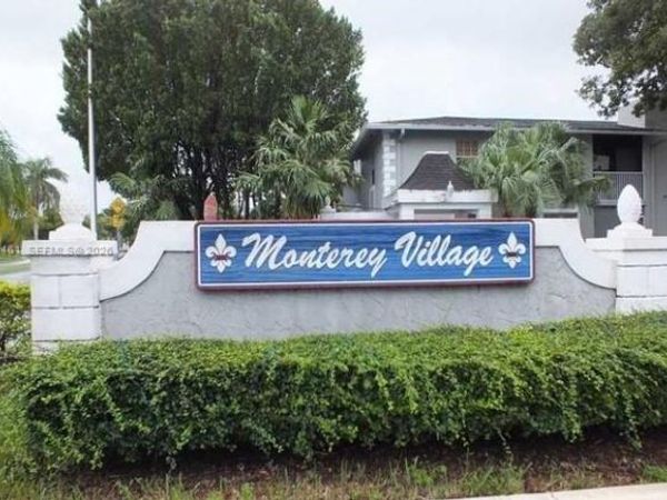 426 NE 210th Cir Ter , Unit 103-2, Miami, FL 33179