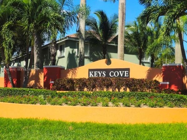 1663 SE 27th Dr, Unit 202, Homestead, FL 33035