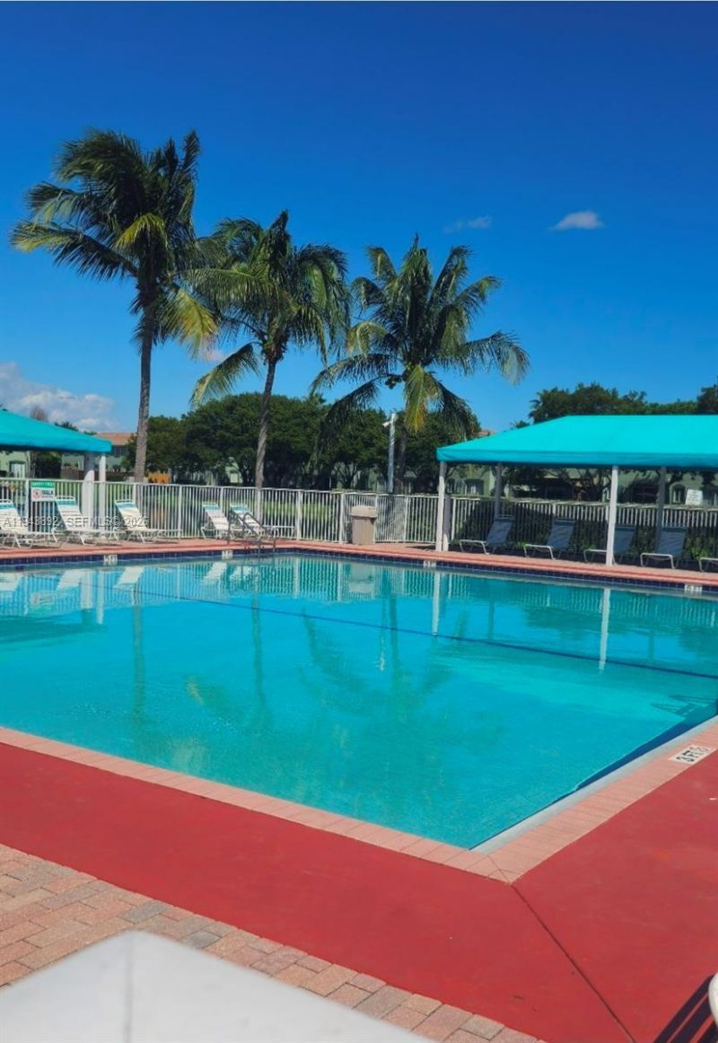 1663 SE 27th Dr, Unit 202, Homestead, FL 33035 Photo