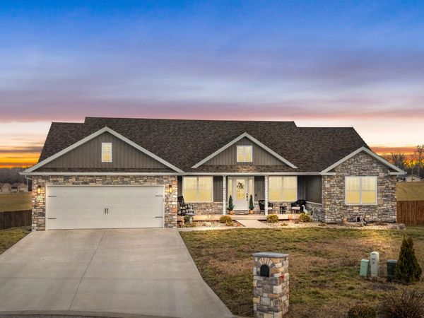 2025 Diego Court , Bolivar, MO 65613