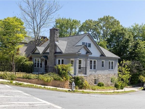 672 Cascade Avenue SW, Atlanta, GA 30310