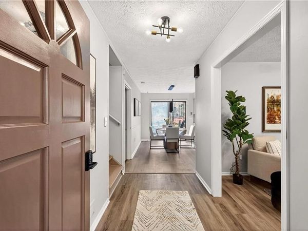 752 Maple Drive , Riverdale, GA 30274