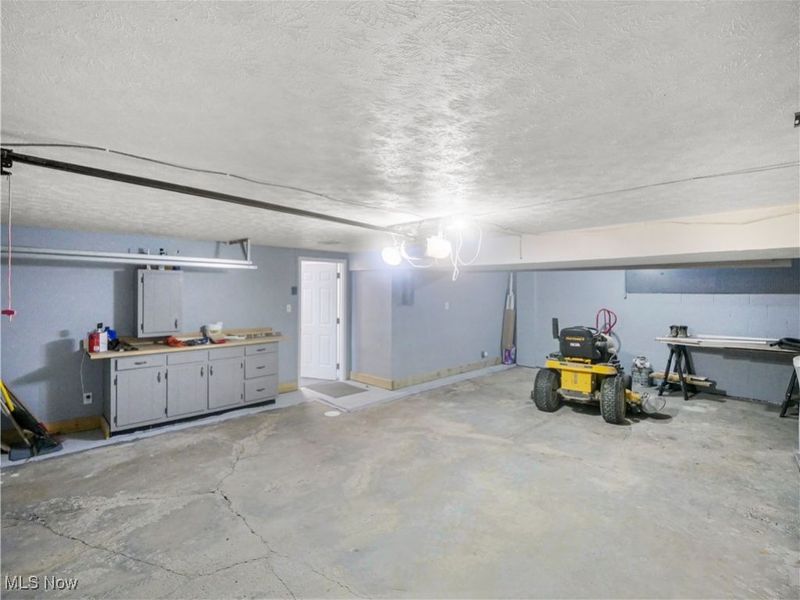 4553 March Avenue, Liberty, OH 44505 Photo 29