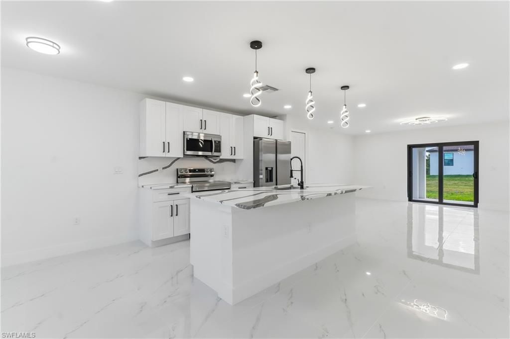 1918 NW 21st Ter, Cape Coral, FL 33993 Photo