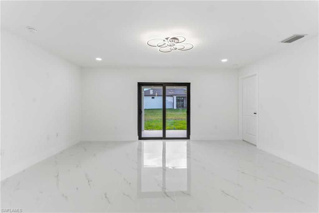 1918 NW 21st Ter, Cape Coral, FL 33993 Photo