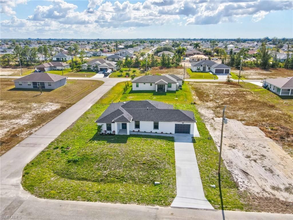 1918 NW 21st Ter, Cape Coral, FL 33993 Photo