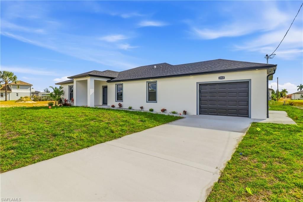 1918 NW 21st Ter, Cape Coral, FL 33993 Photo