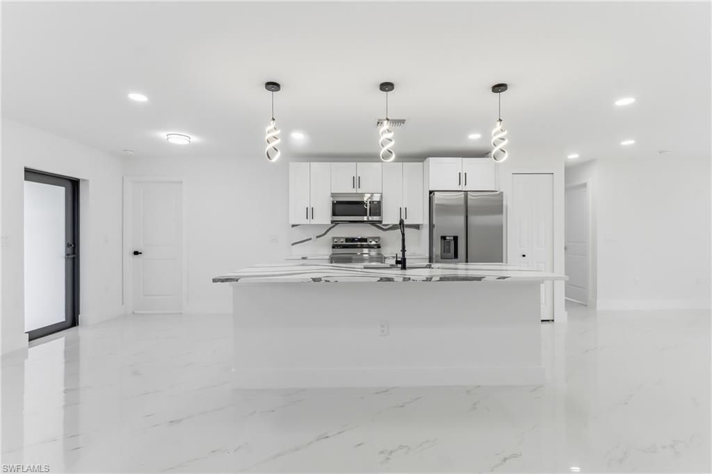 1918 NW 21st Ter, Cape Coral, FL 33993 Photo
