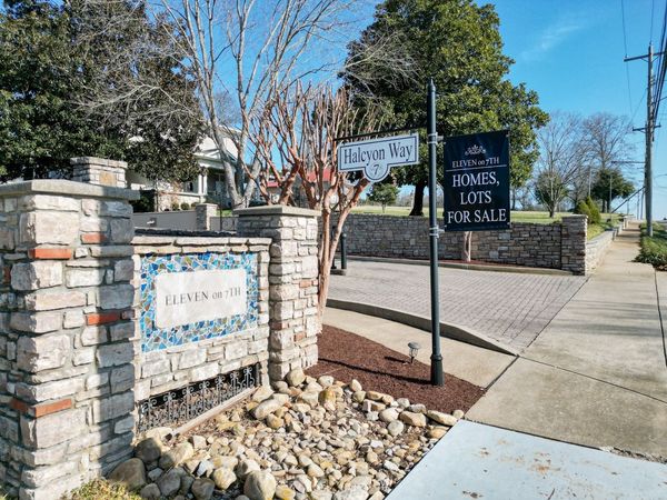 705 Halcyon Way , Columbia, TN 38401