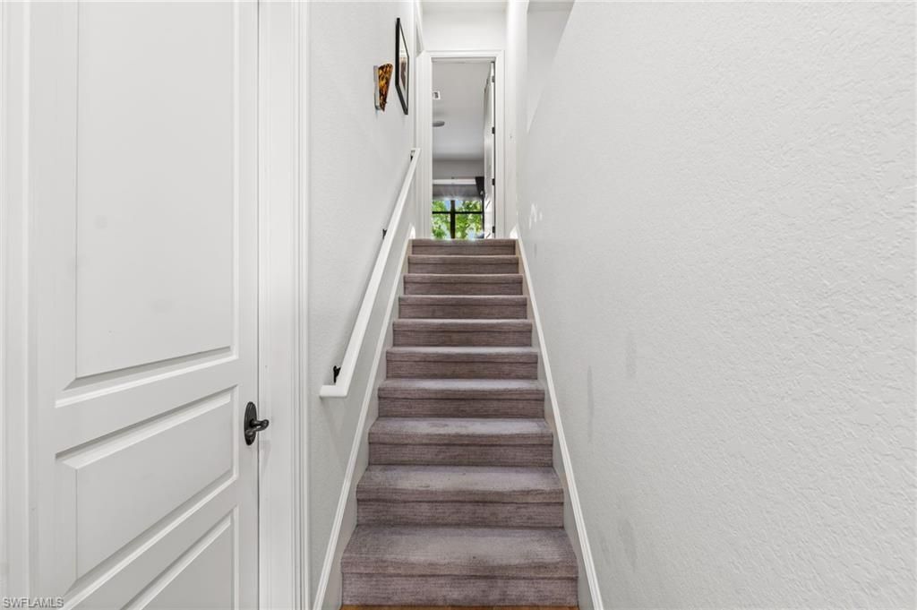 2755 Lantern Ln, Naples, FL 34102 Photo