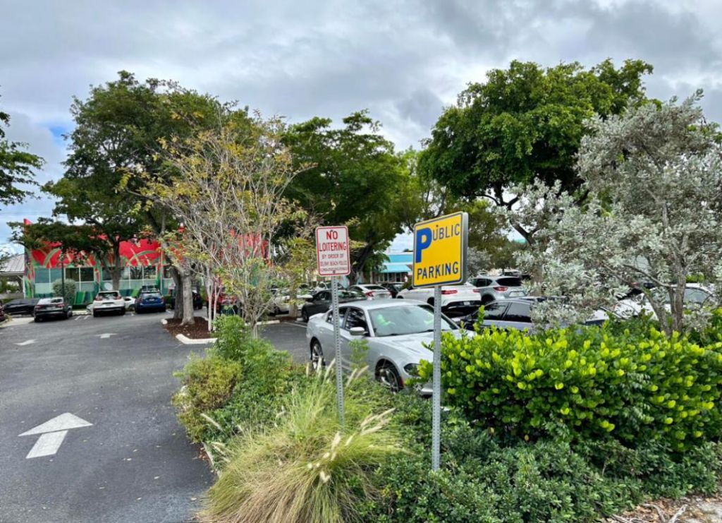 325 NE 2nd Avenue, Unit 102, Delray Beach, FL 33444 Photo