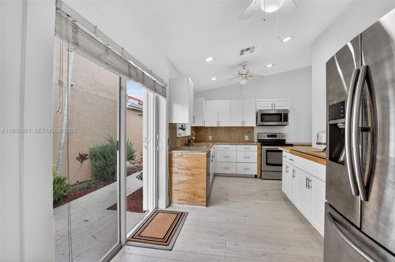 8091 Nadmar Ave, Boca Raton, FL 33434 Photo