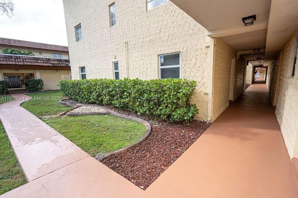 8600 SW 109th Ave, Unit 4-114, Miami, FL 33173 Photo