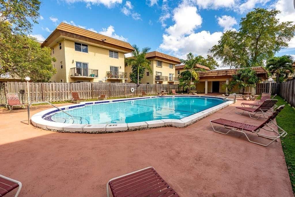 8600 SW 109th Ave, Unit 4-114, Miami, FL 33173 Photo