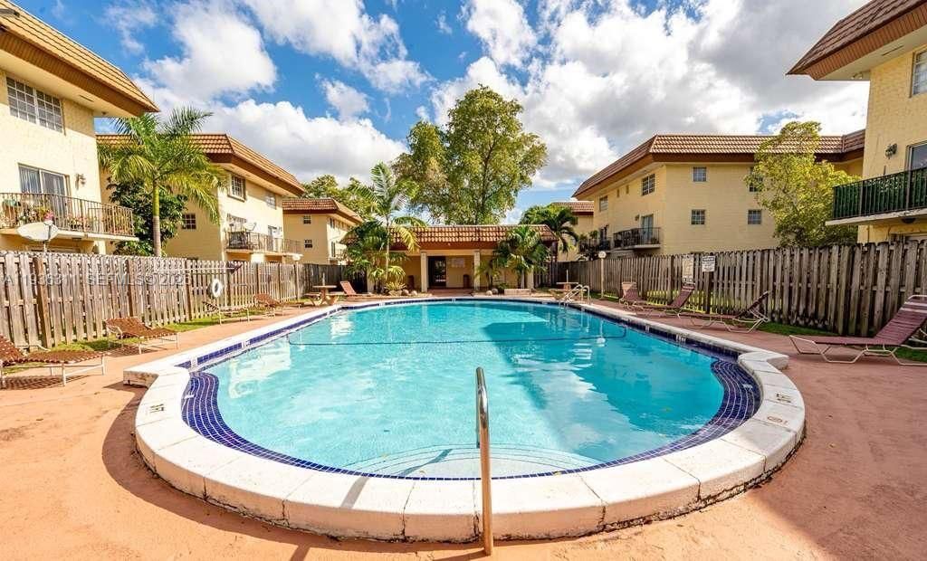 8600 SW 109th Ave, Unit 4-114, Miami, FL 33173 Photo