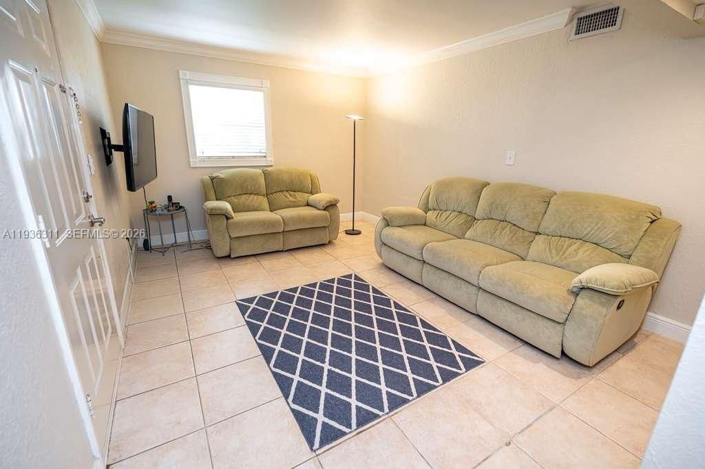 8600 SW 109th Ave, Unit 4-114, Miami, FL 33173 Photo