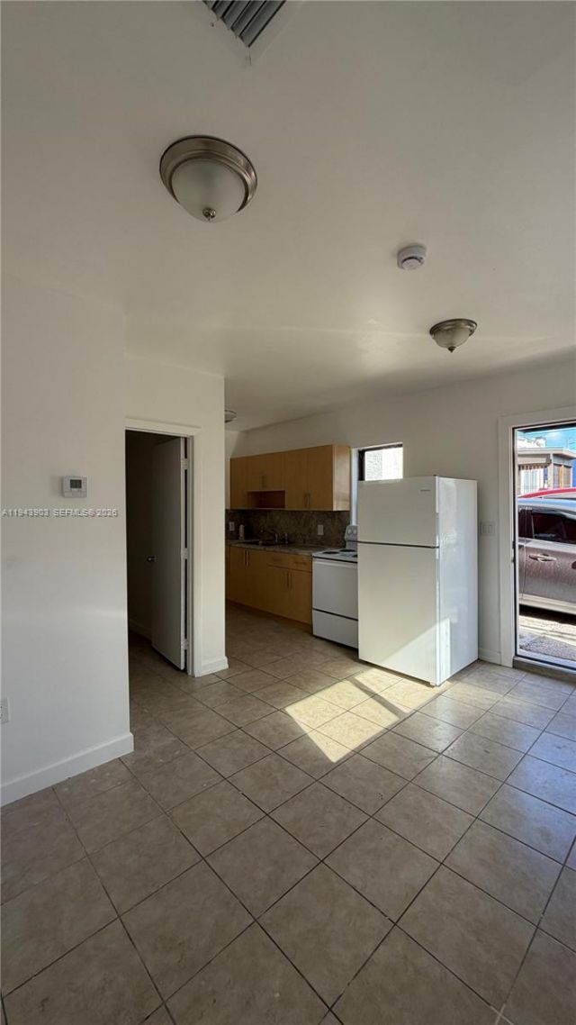 1360 NW 36th St, Unit 1360, Miami, FL 33142 Photo