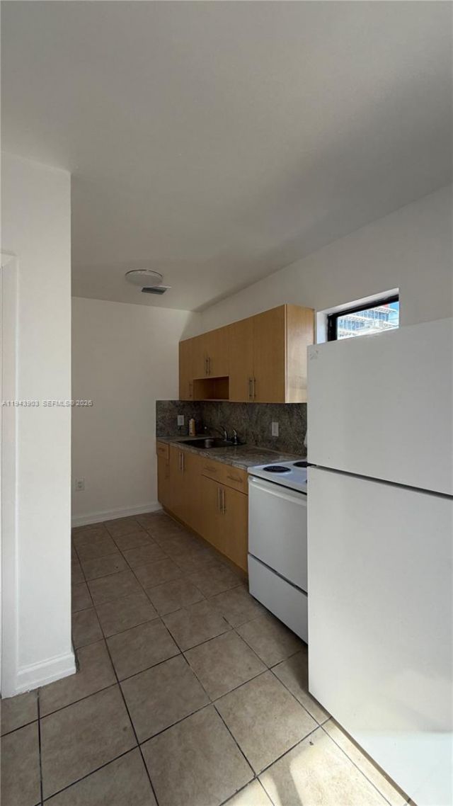 1360 NW 36th St, Unit 1360, Miami, FL 33142 Photo