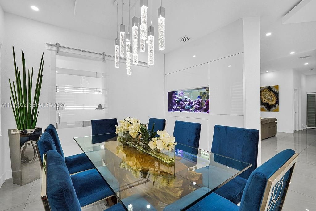 18061 NW 87th Ct, Hialeah, FL 33018 Photo