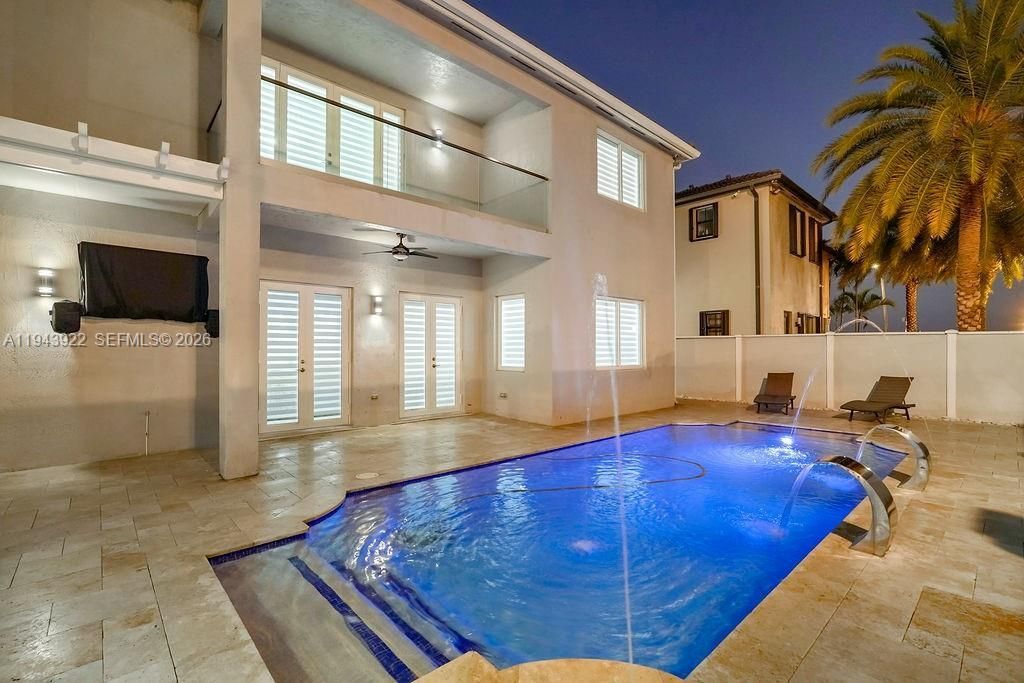 18061 NW 87th Ct, Hialeah, FL 33018 Photo