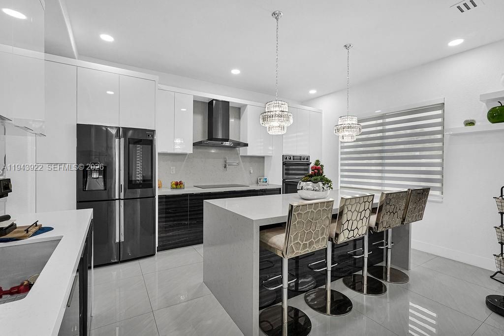 18061 NW 87th Ct, Hialeah, FL 33018 Photo