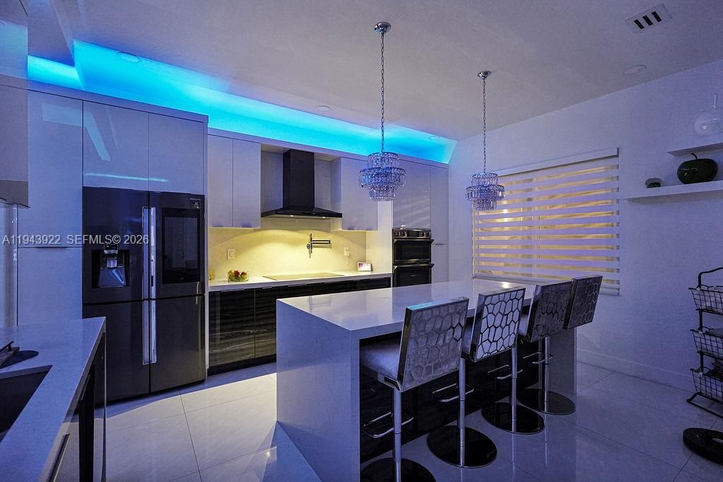 18061 NW 87th Ct, Hialeah, FL 33018 Photo