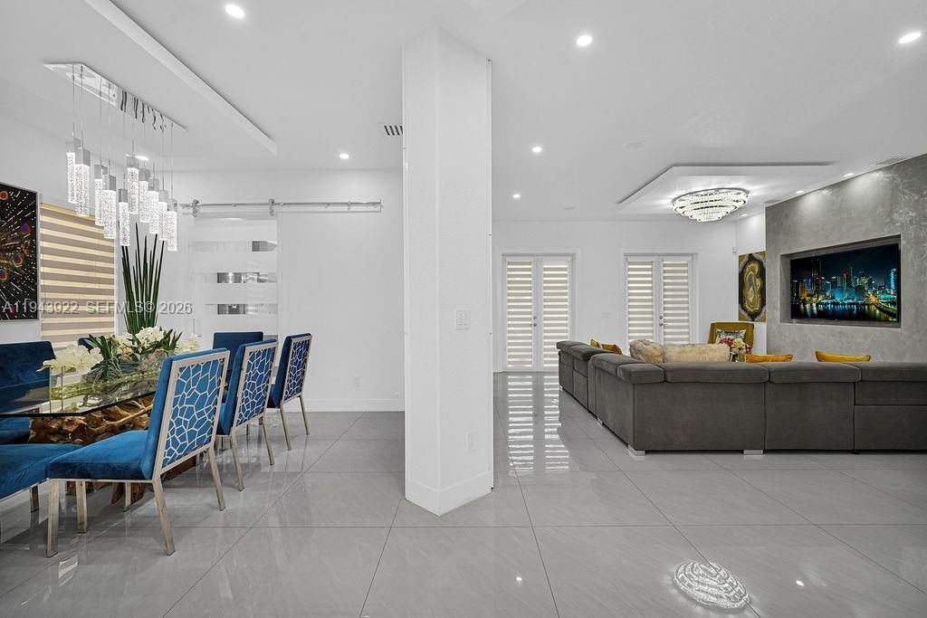 18061 NW 87th Ct, Hialeah, FL 33018 Photo