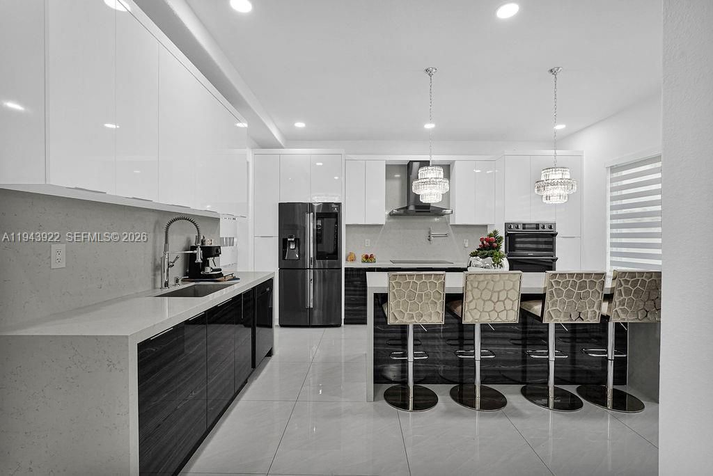 18061 NW 87th Ct, Hialeah, FL 33018 Photo