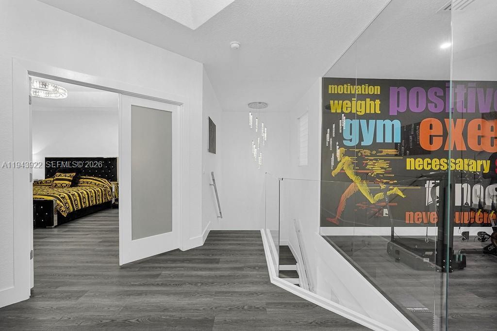 18061 NW 87th Ct, Hialeah, FL 33018 Photo