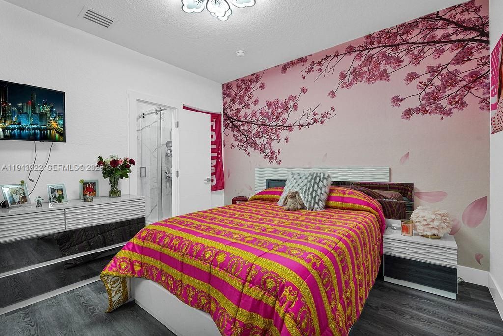 18061 NW 87th Ct, Hialeah, FL 33018 Photo