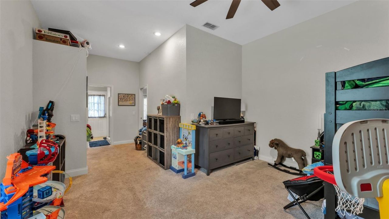 1345 Longoak Dr Drive N, Lakeland, FL 33811 Photo