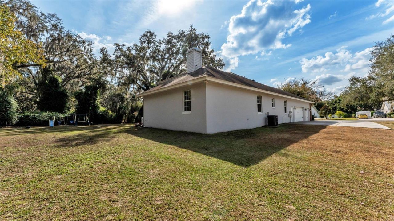 1345 Longoak Dr Drive N, Lakeland, FL 33811 Photo