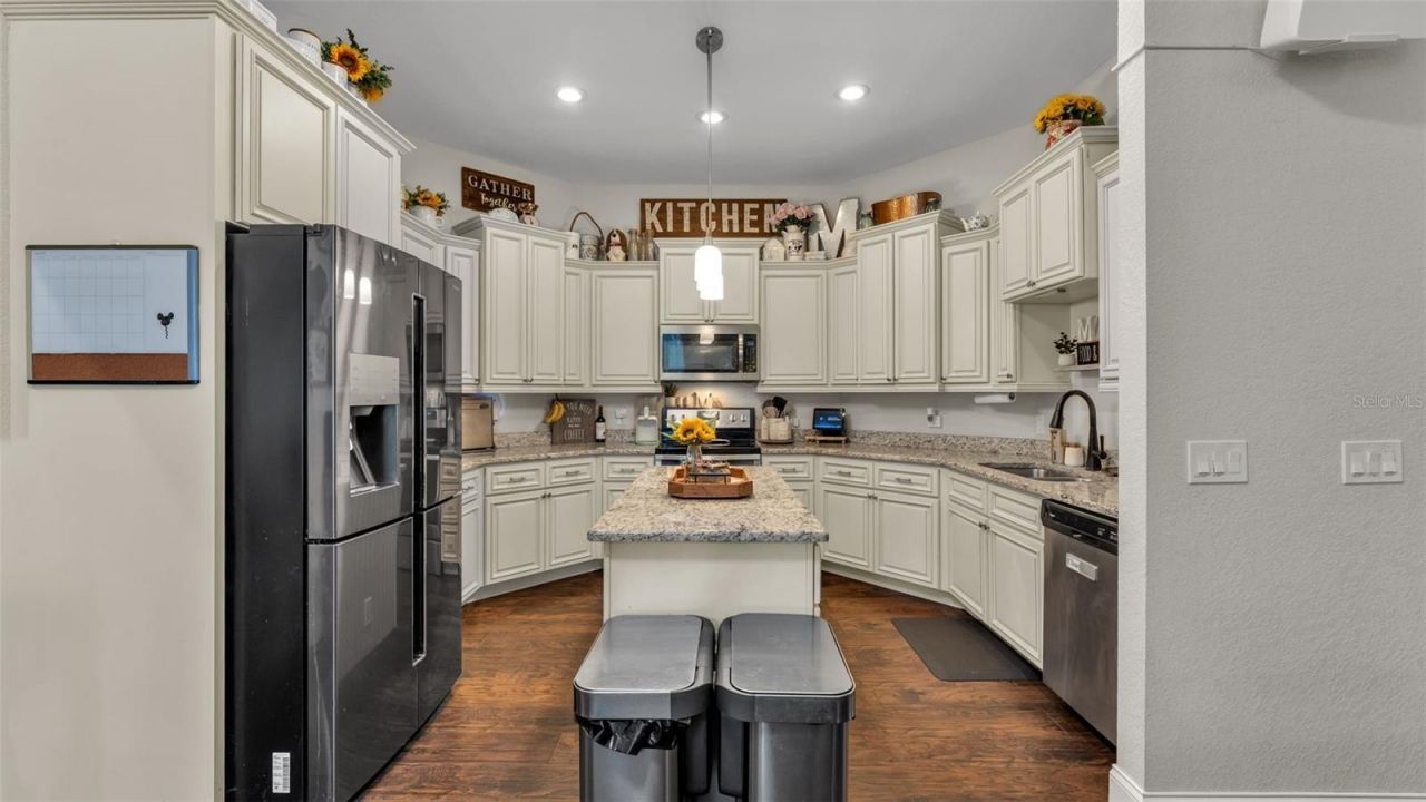 1345 Longoak Dr Drive N, Lakeland, FL 33811 Photo