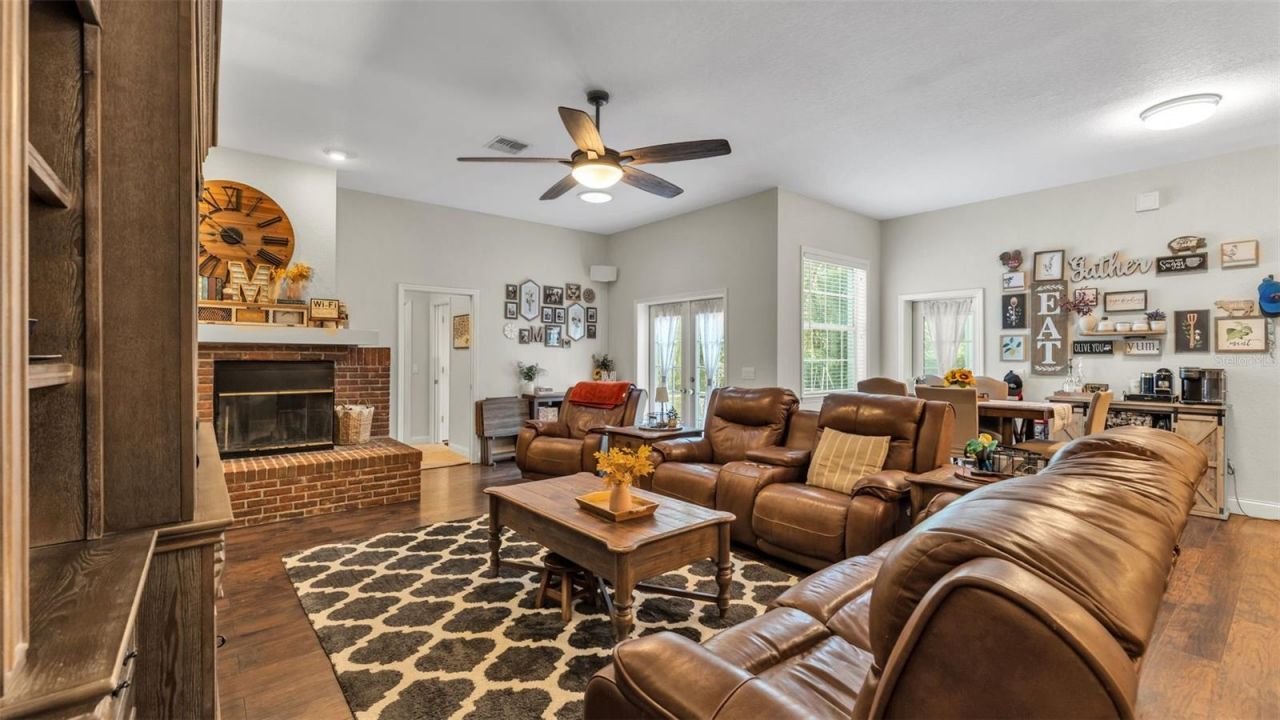 1345 Longoak Dr Drive N, Lakeland, FL 33811 Photo