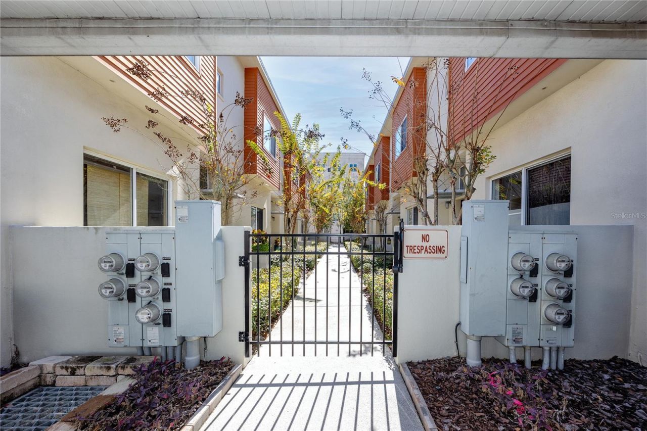 851 3rd Ave N, Saint Petersburg, FL 33701 Photo