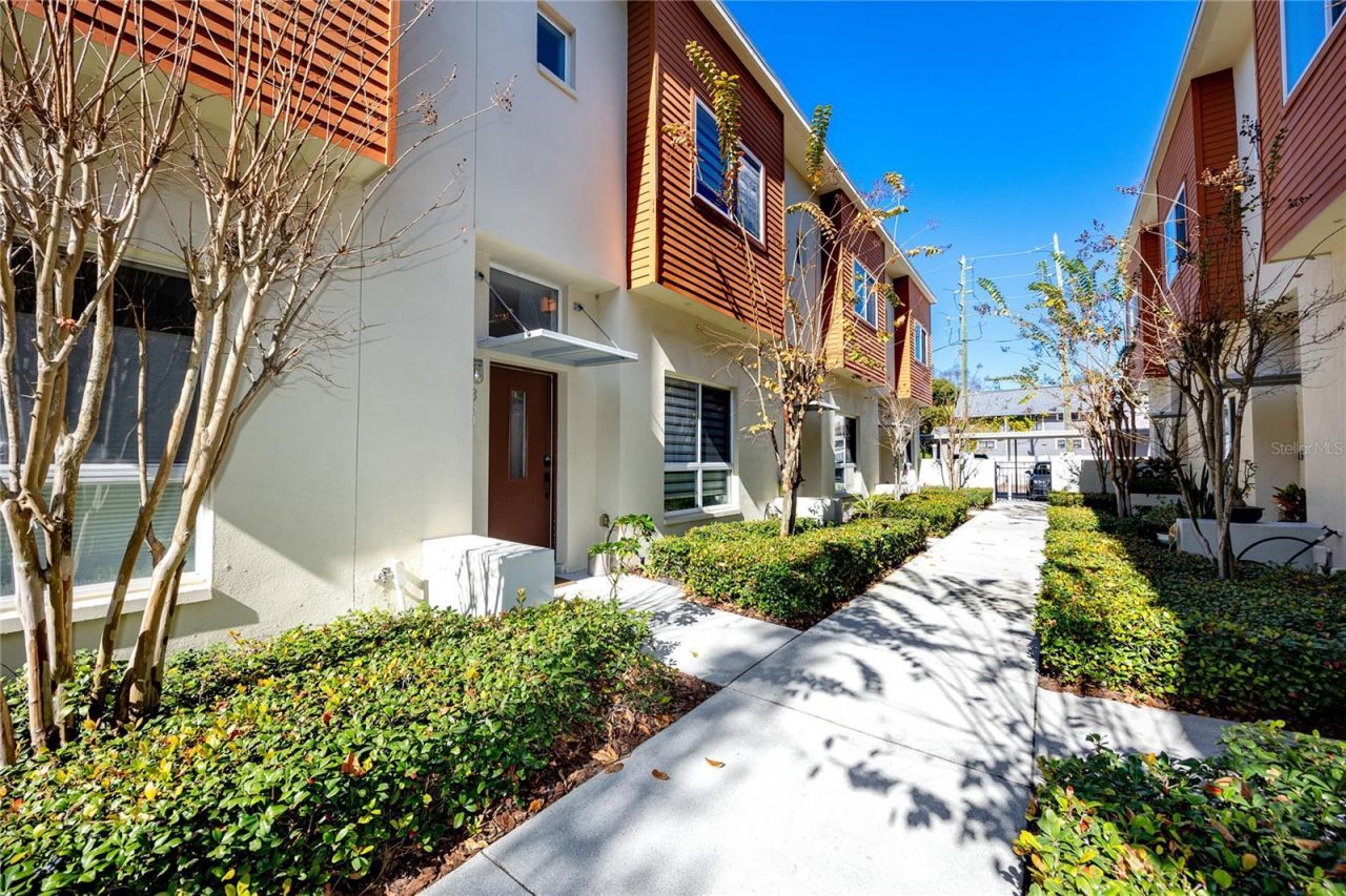 851 3rd Ave N, Saint Petersburg, FL 33701 Photo