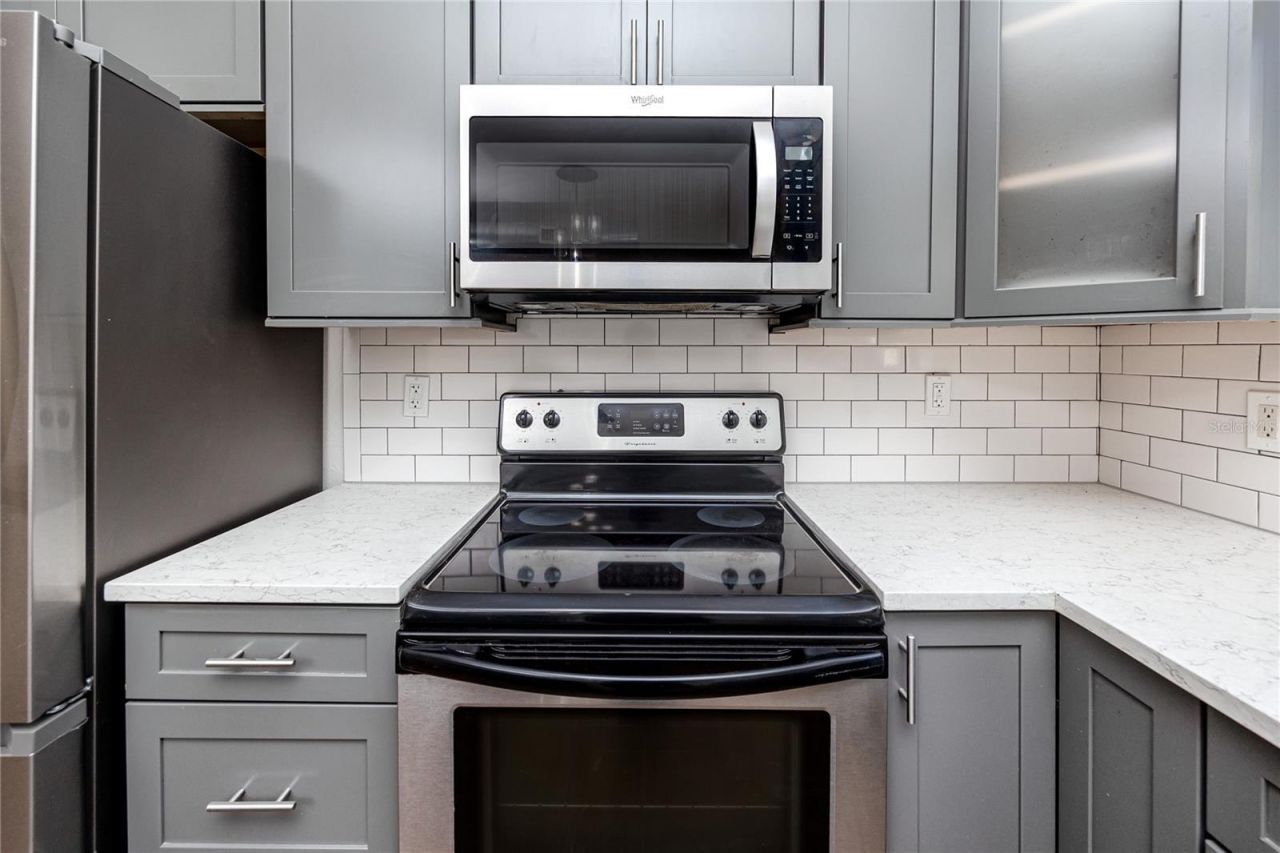 851 3rd Ave N, Saint Petersburg, FL 33701 Photo