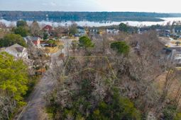 1501 Reserve Parkway photo 4