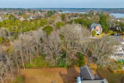 1501 Reserve Parkway photo 4