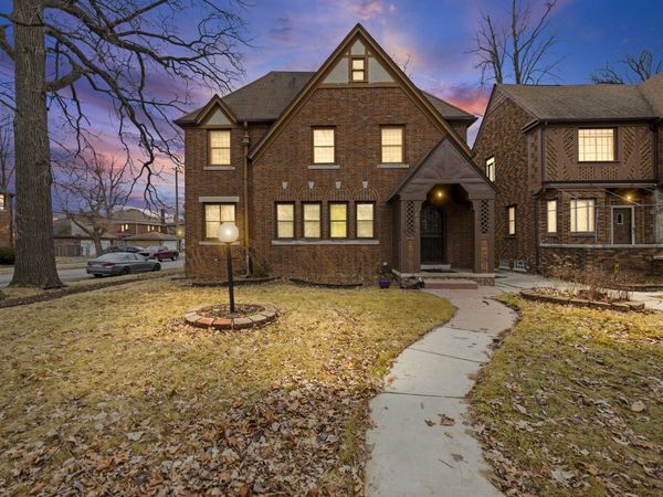 4205 Fullerton Street, Detroit, MI 48238