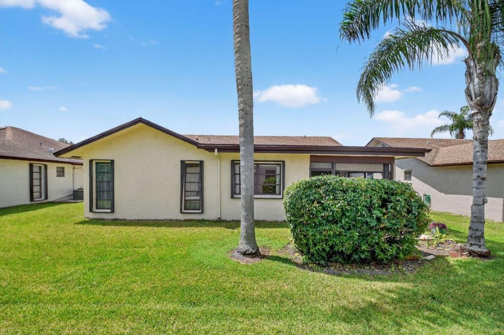 6262 Tall Cypress Circle, Greenacres, FL 33463 Photo