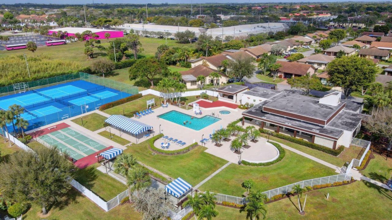 6262 Tall Cypress Circle, Greenacres, FL 33463 Photo