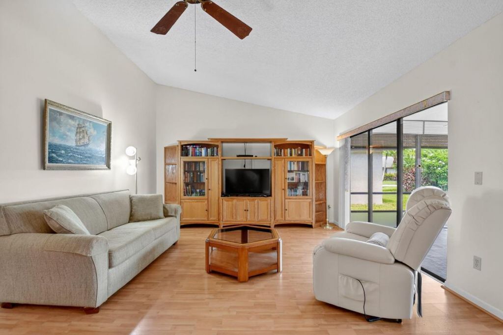 6262 Tall Cypress Circle, Greenacres, FL 33463 Photo