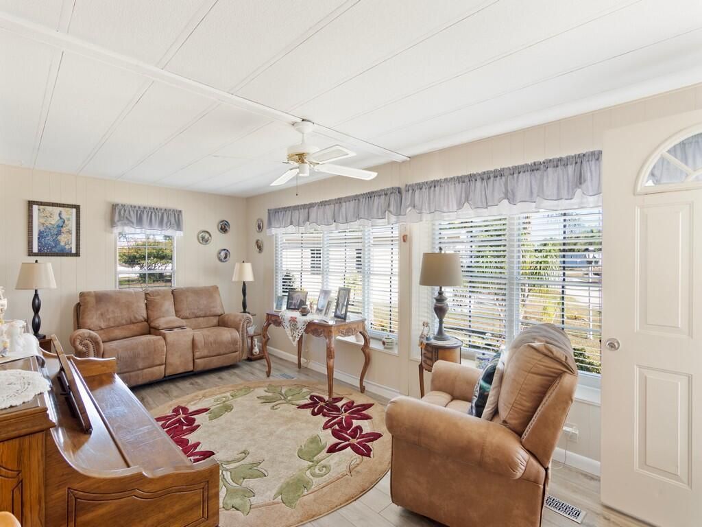 10 SE Iberian Lane, Port Saint Lucie, FL 34952 Photo