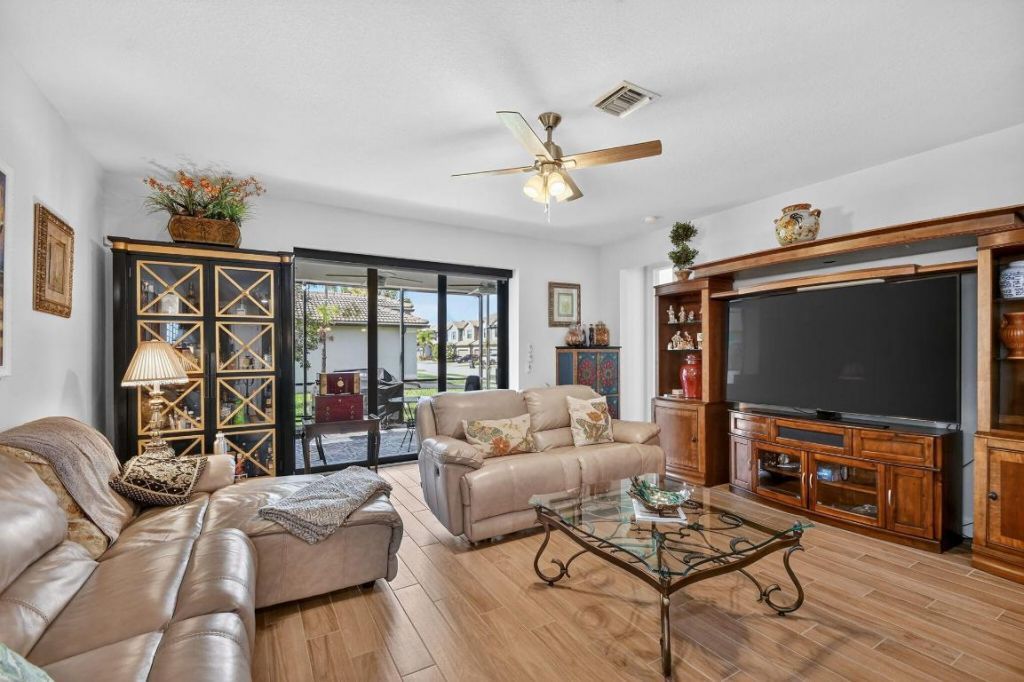 4785 San Fratello Circle, Lake Worth, FL 33467 Photo