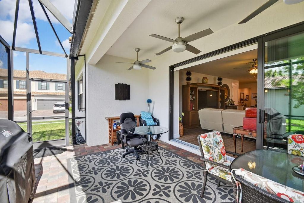 4785 San Fratello Circle, Lake Worth, FL 33467 Photo