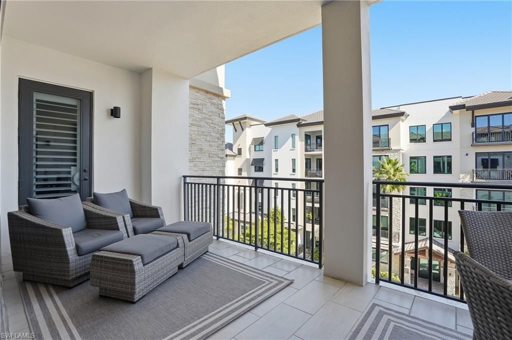 1030 3rd Ave S, Unit 417, Naples, FL 34102 Photo