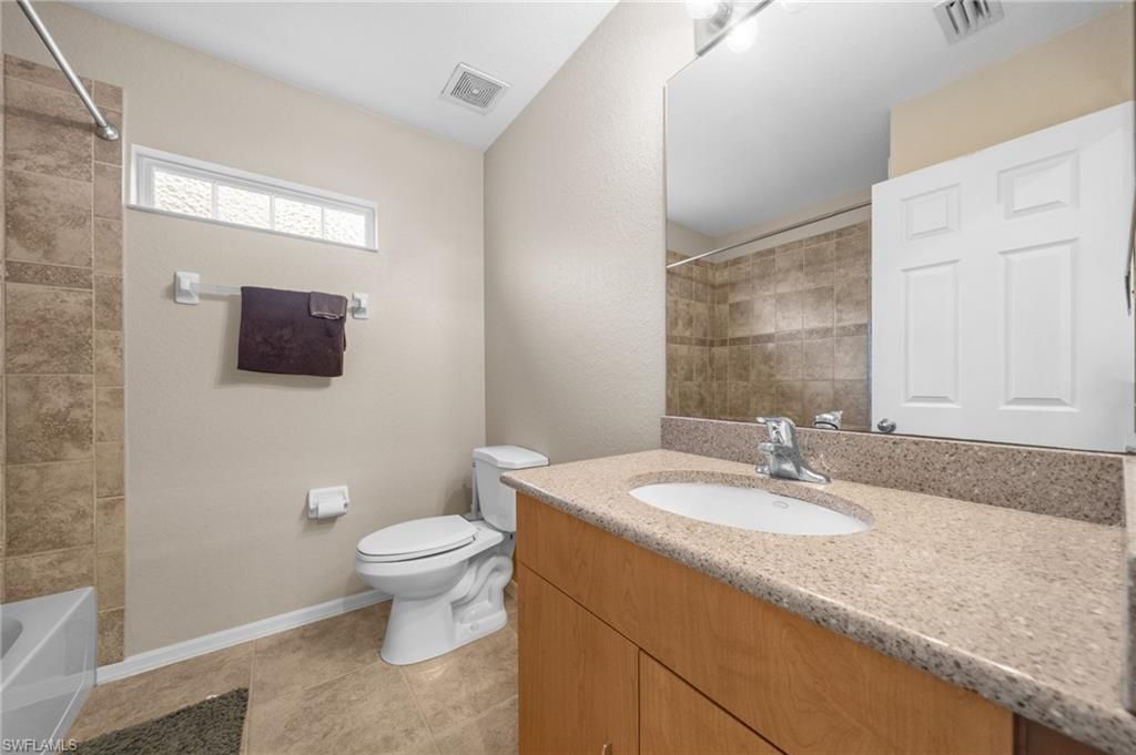 2084 Cape Heather Cir, Cape Coral, FL 33991 Photo